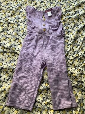 Girls' Lavender Gauze Romper with Ruffle Sleeves